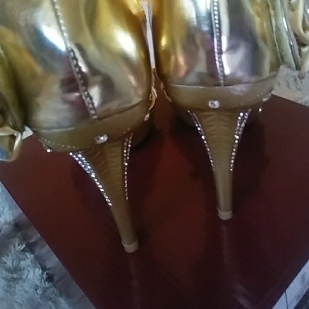 New Beautiful princess shoes, click your heels - Picture 7 of 7